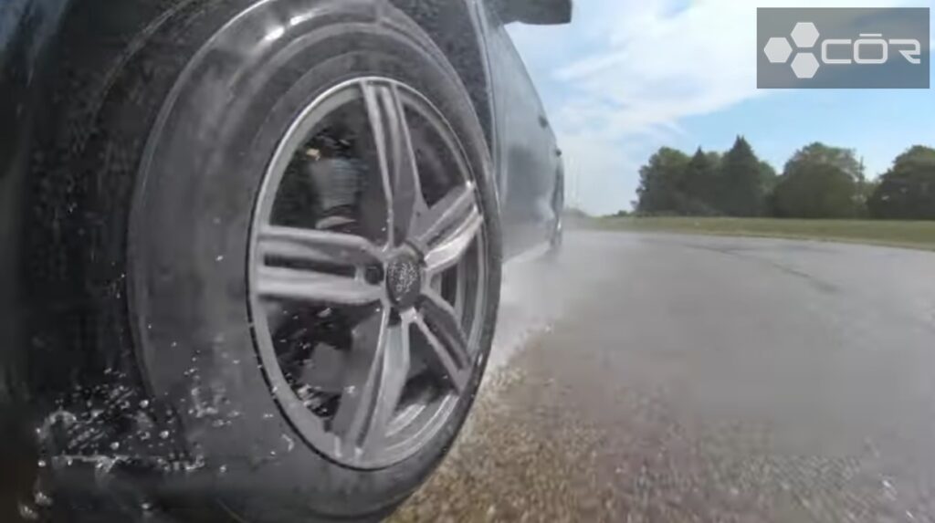 Bridgestone Alenza AS Ultra wet test