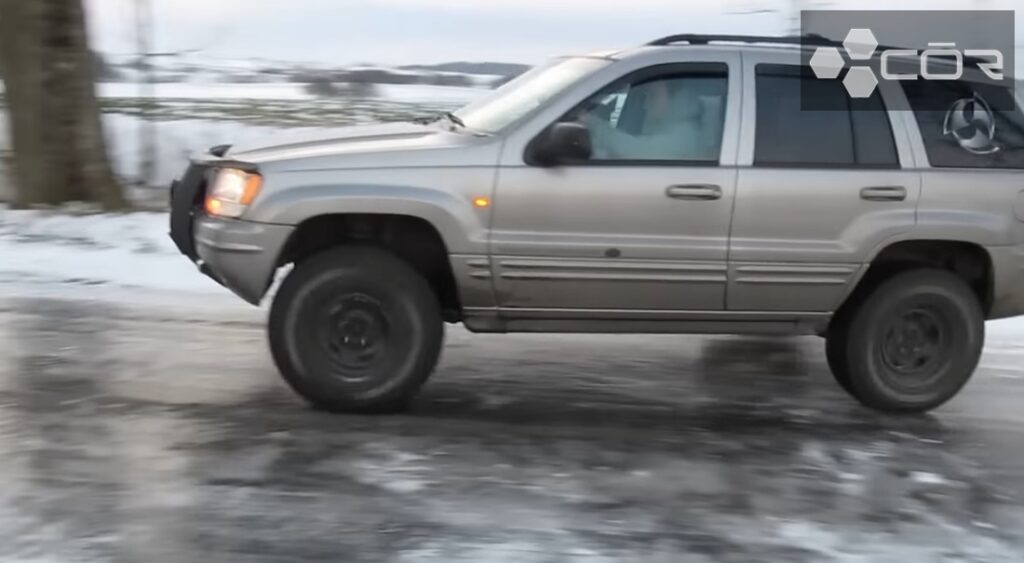 Goodyear Wrangler DuraTrac ice test