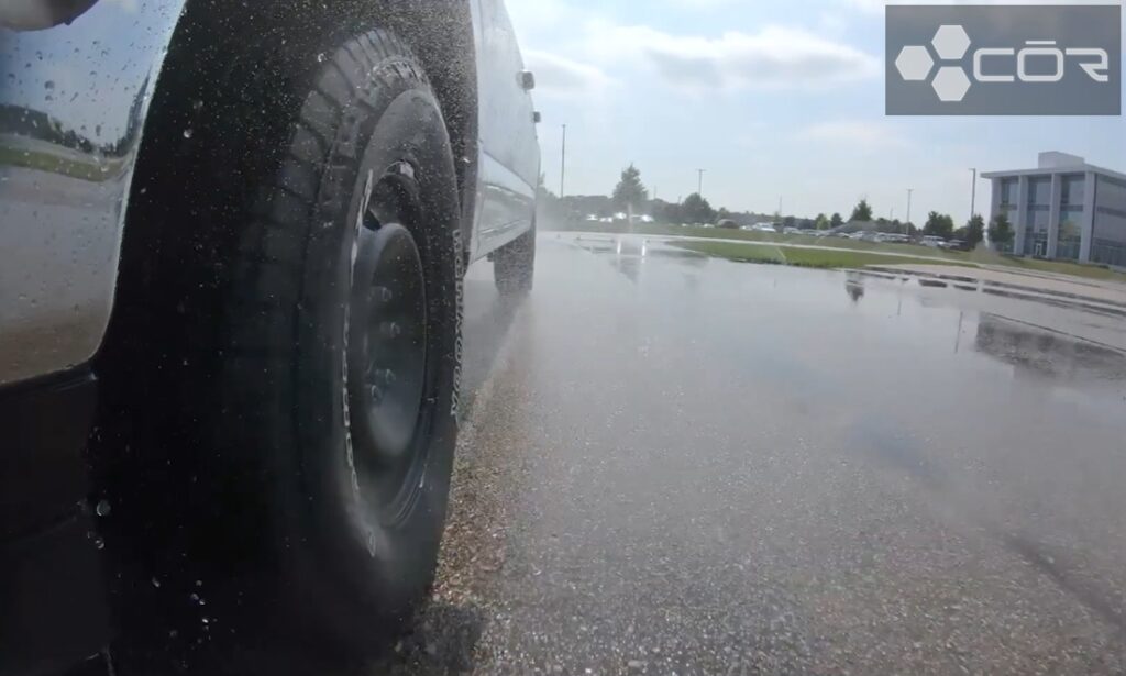 Hankook Dynapro AT2 wet test