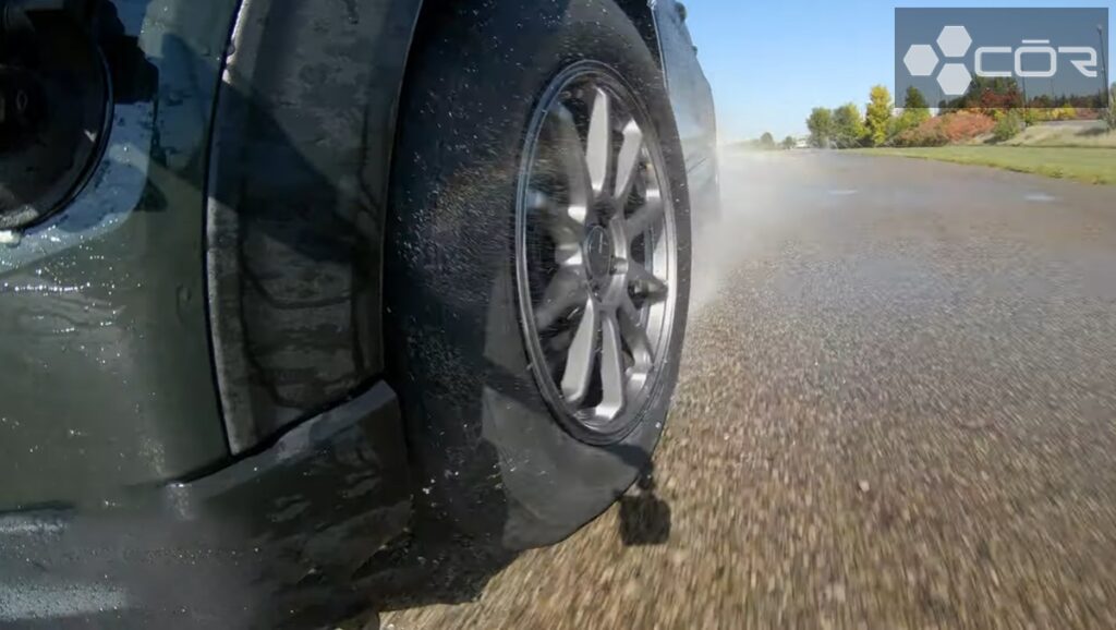 Michelin Defender LTX MS wet testing