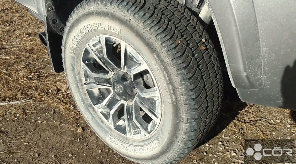 Michelin LTX AT 2 on dirt