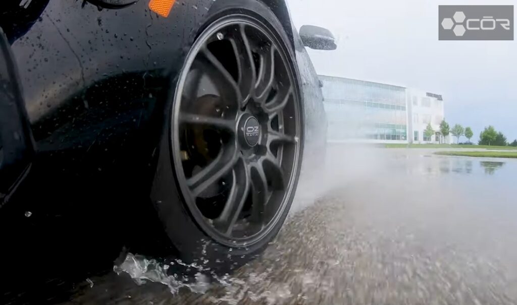 Michelin Pilot Super Sport wet test