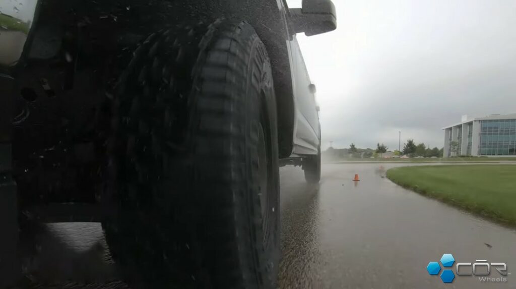 Pirelli Scorpion All Terrain Plus wet test