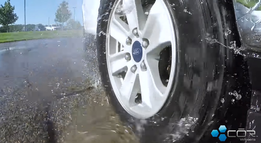 Bridgestone Dueler AT RH-S wet test