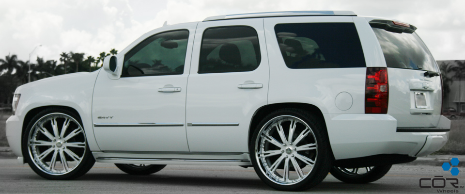 Chevy Tahoe on 26 Lladro with Chrome and Color-matched centers (2)